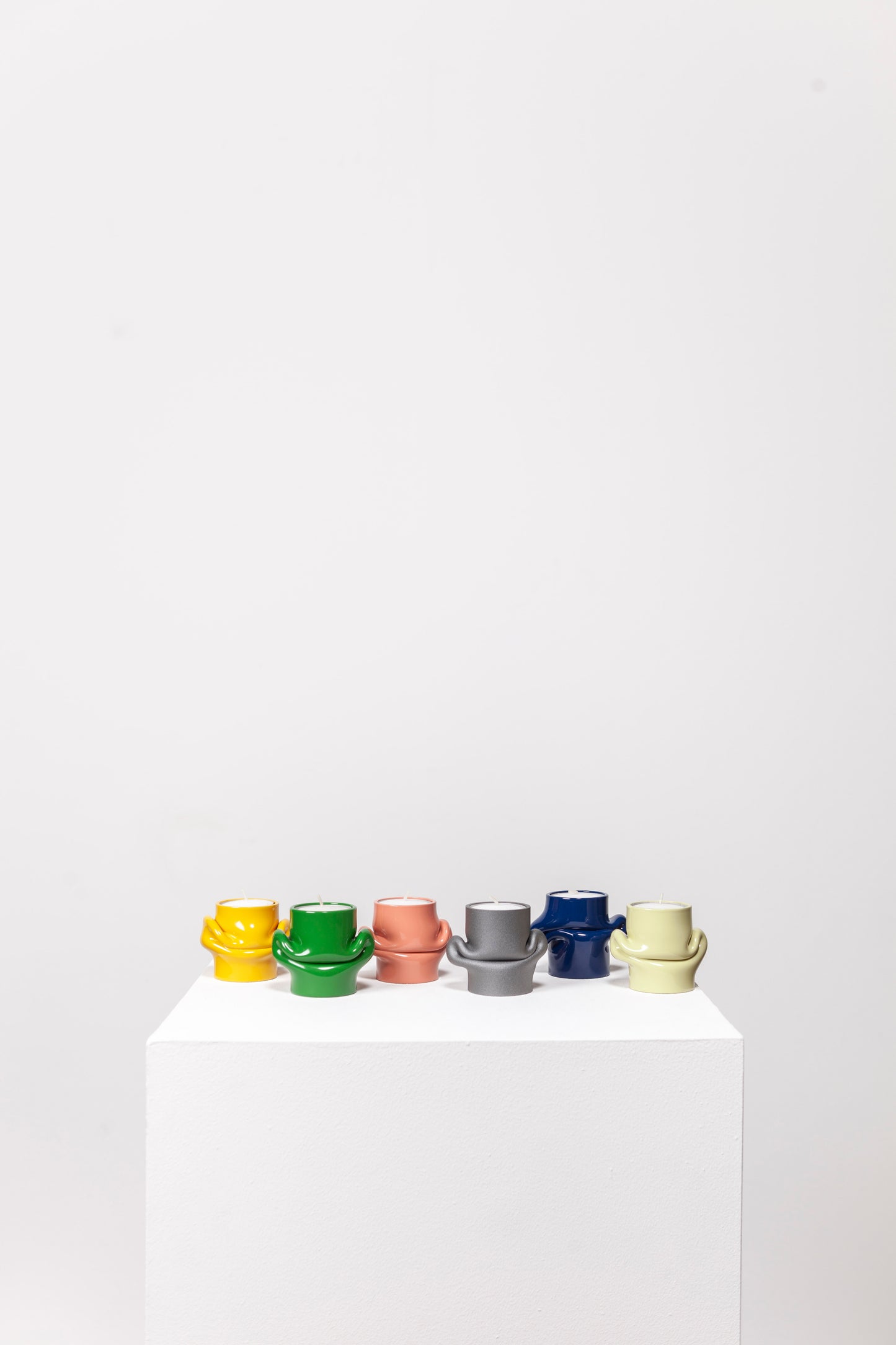 Mondo tea light holder