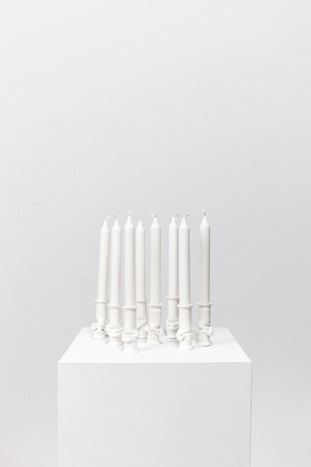 Solo candle holder