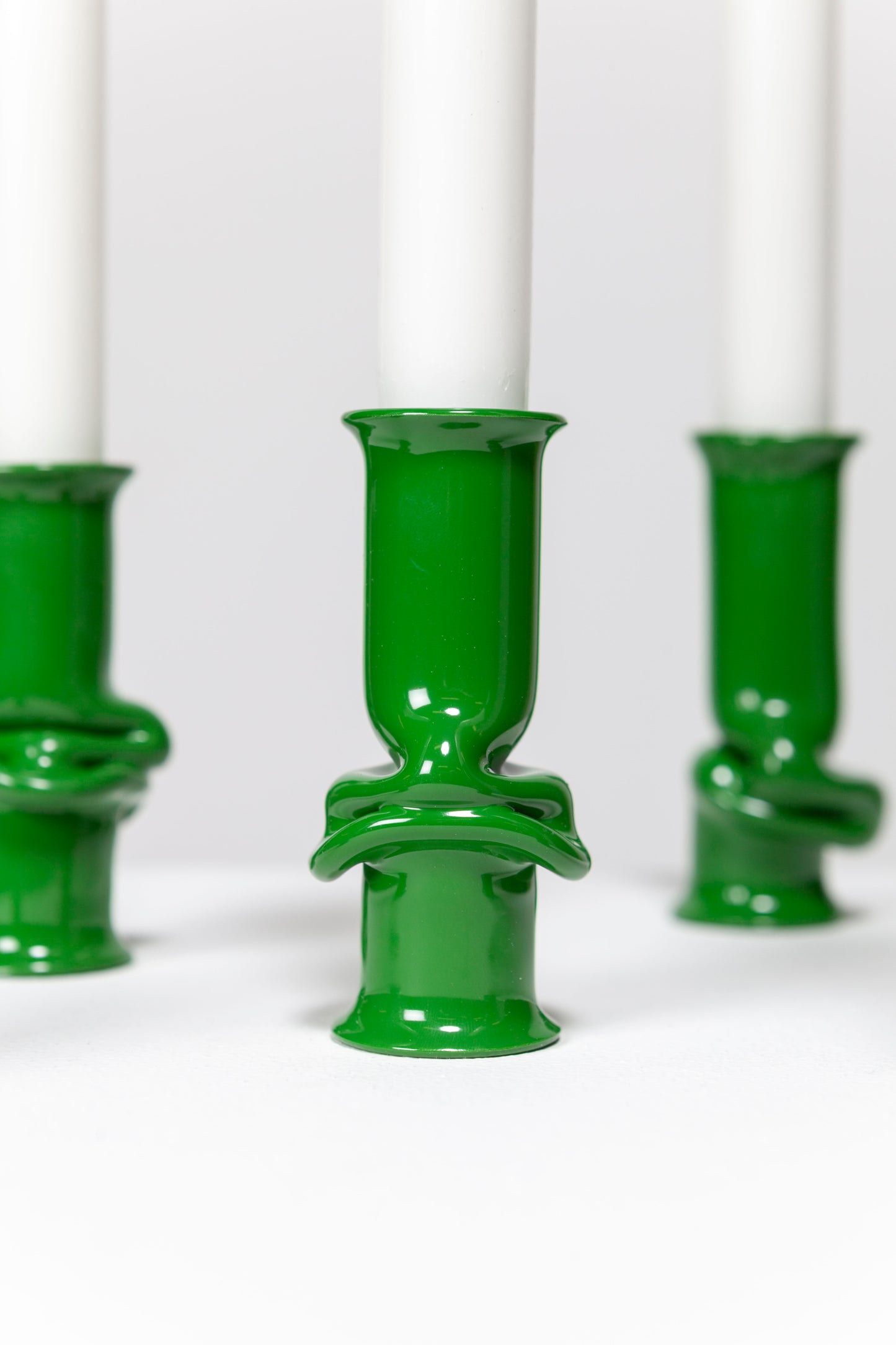 Solo candle holder