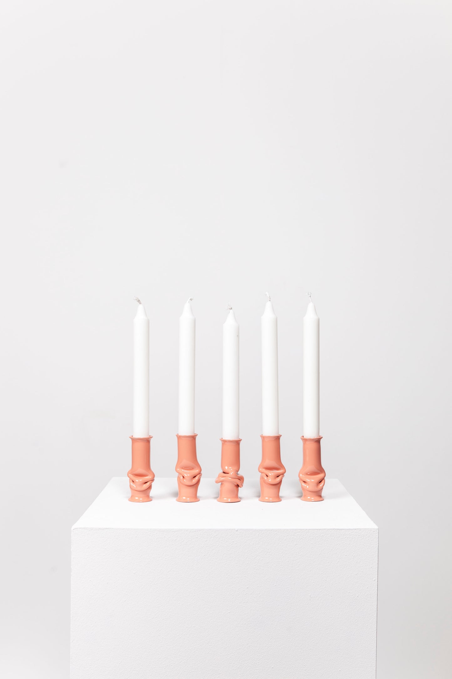 Solo candle holder
