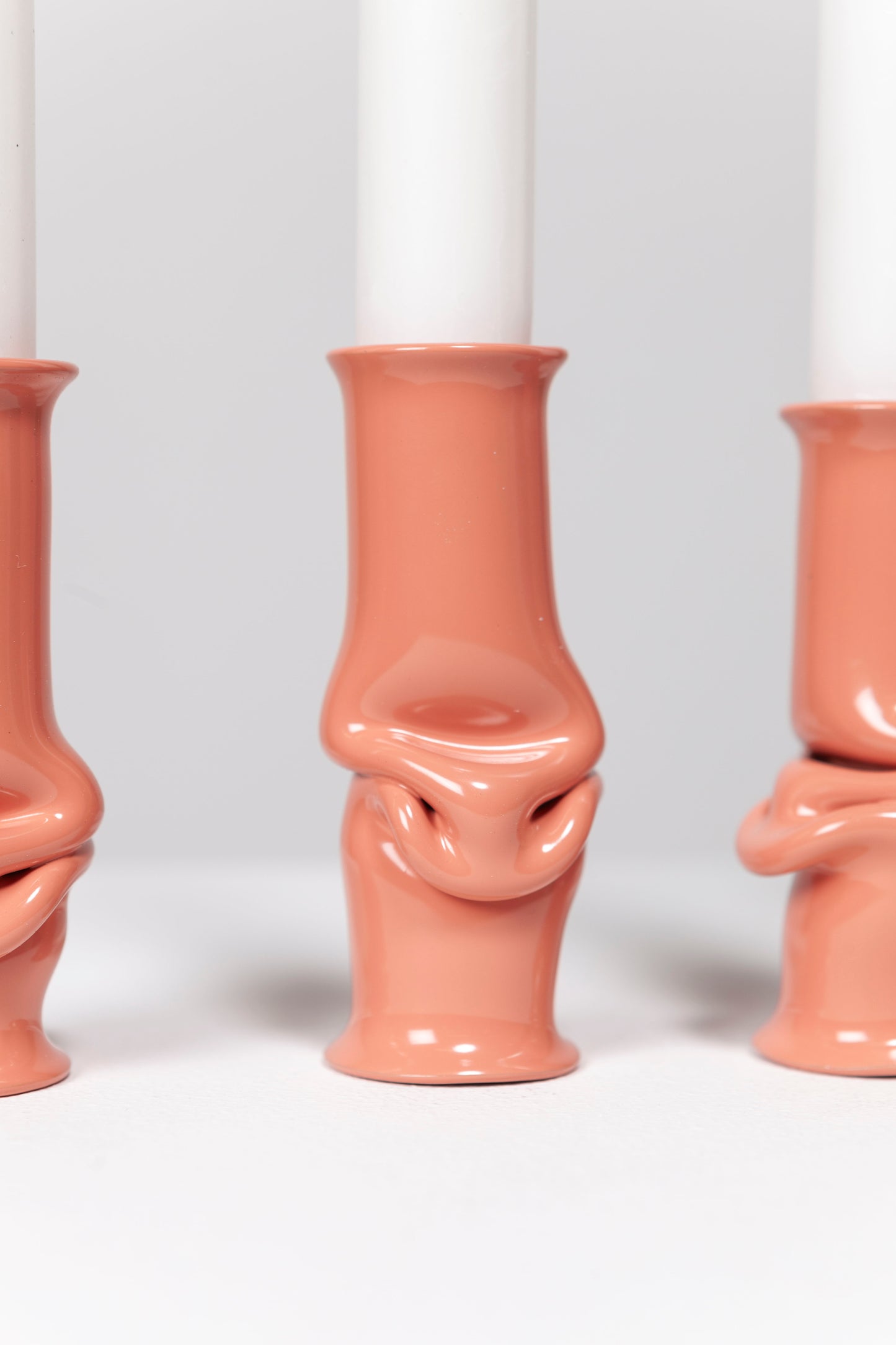 Solo candle holder