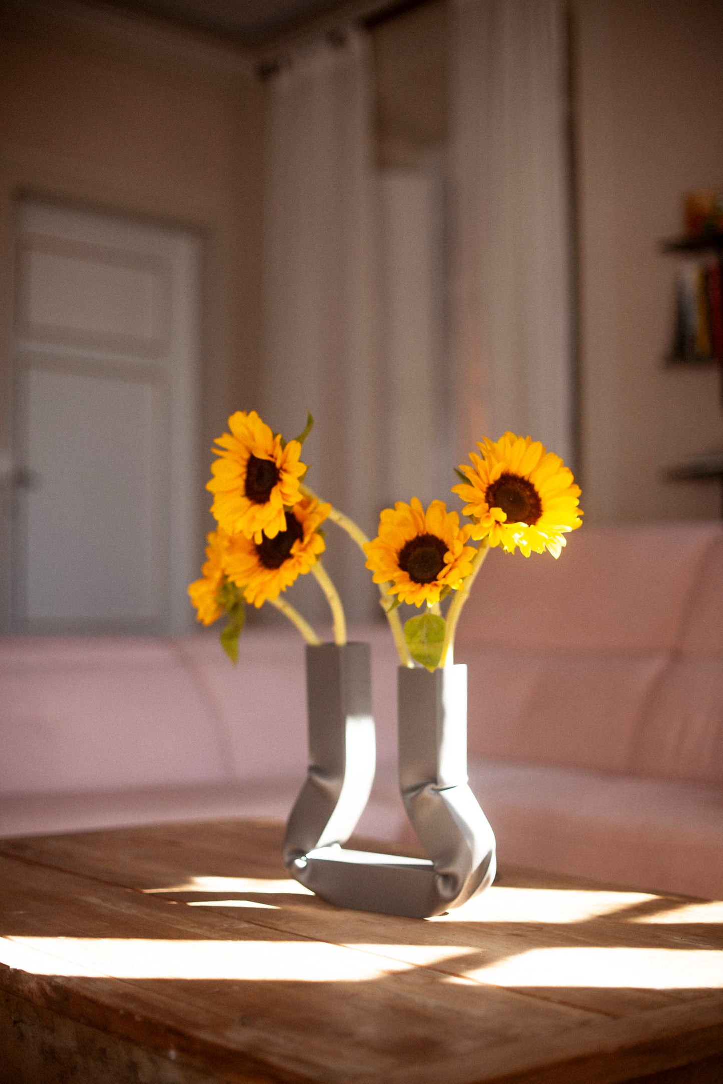 Vasi vase (Dark aluminium)