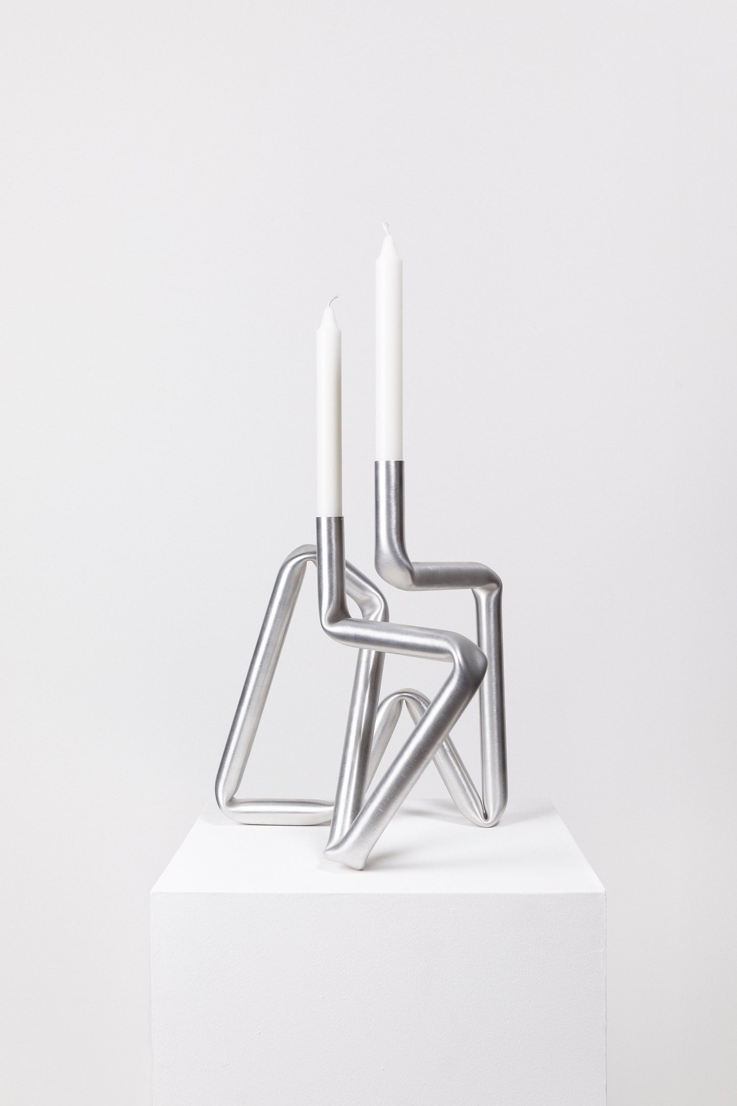 Bucati candle holder (Brushed aluminium)