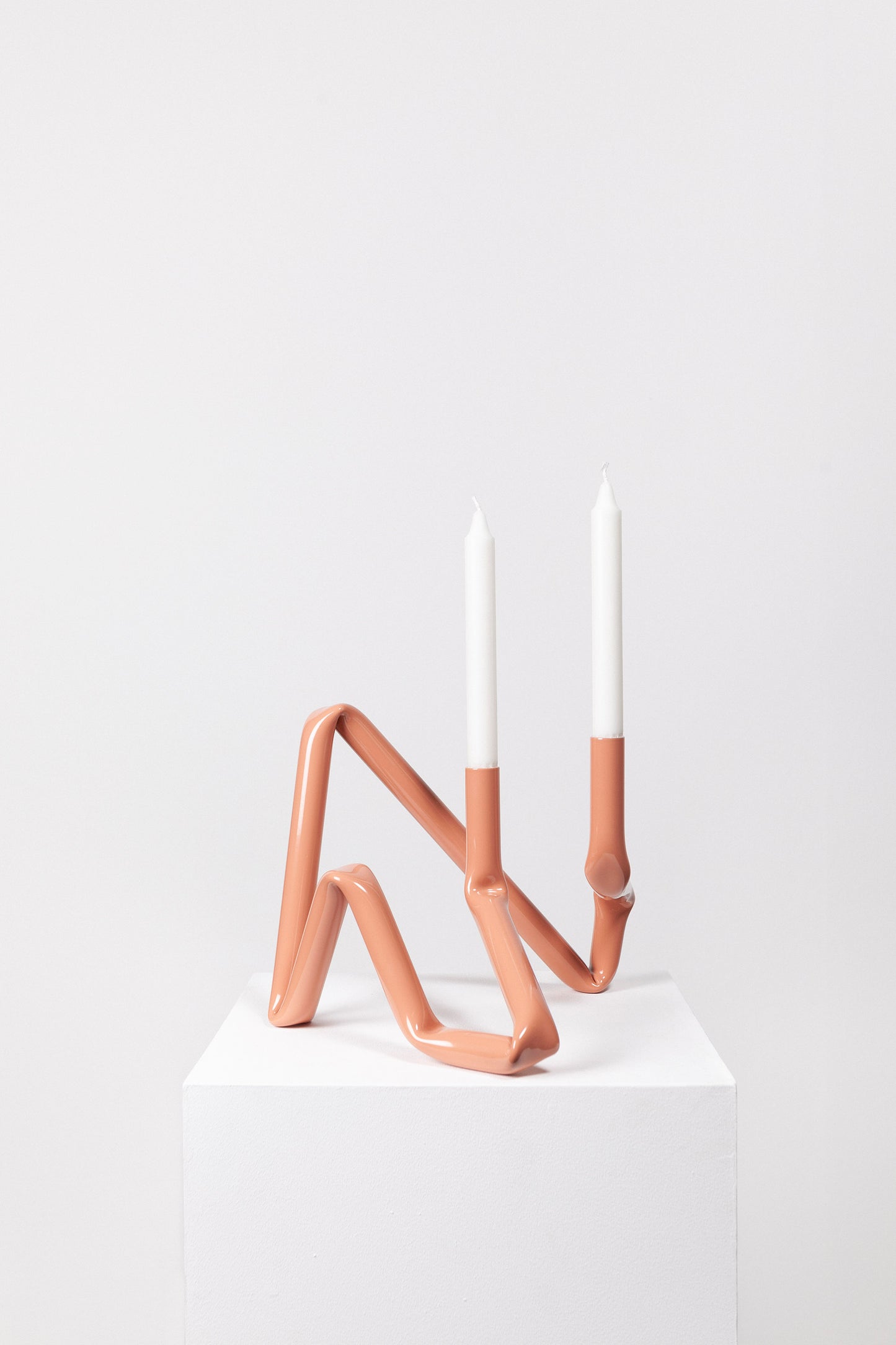 Bucatini candle holder (Red, shiny)